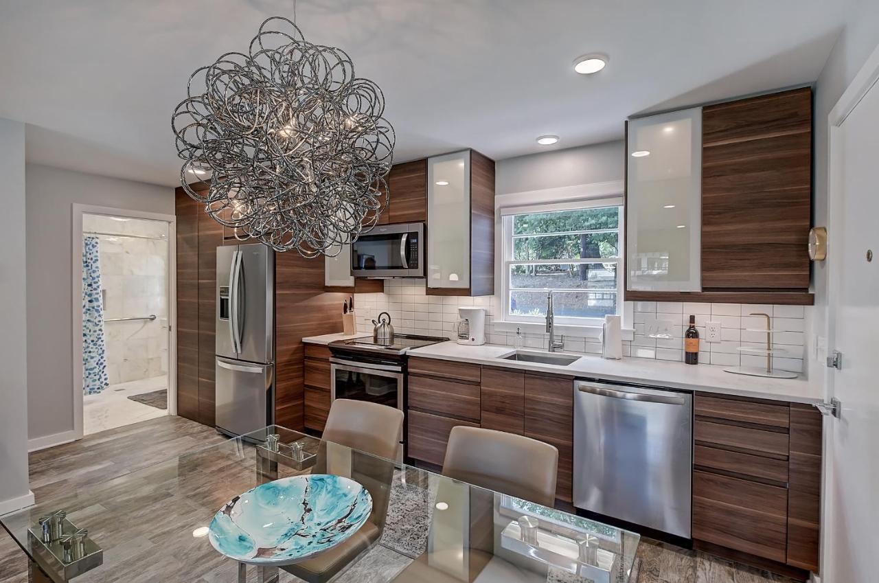 The Home Collection Clt: 510 Queens Шарлът Екстериор снимка