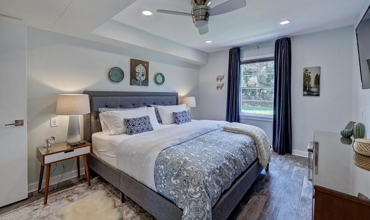 The Home Collection Clt: 510 Queens Шарлът Екстериор снимка