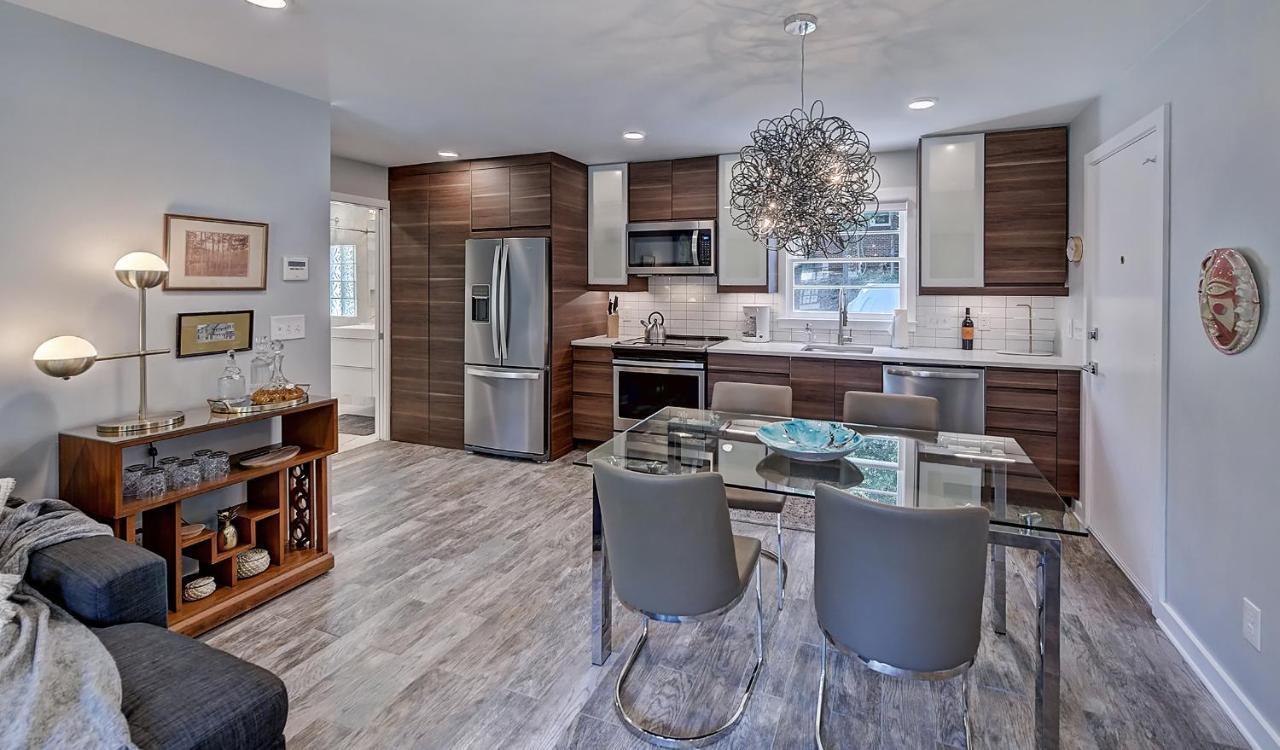 The Home Collection Clt: 510 Queens Шарлът Екстериор снимка